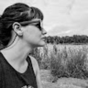 Meet your Posher, Véronique